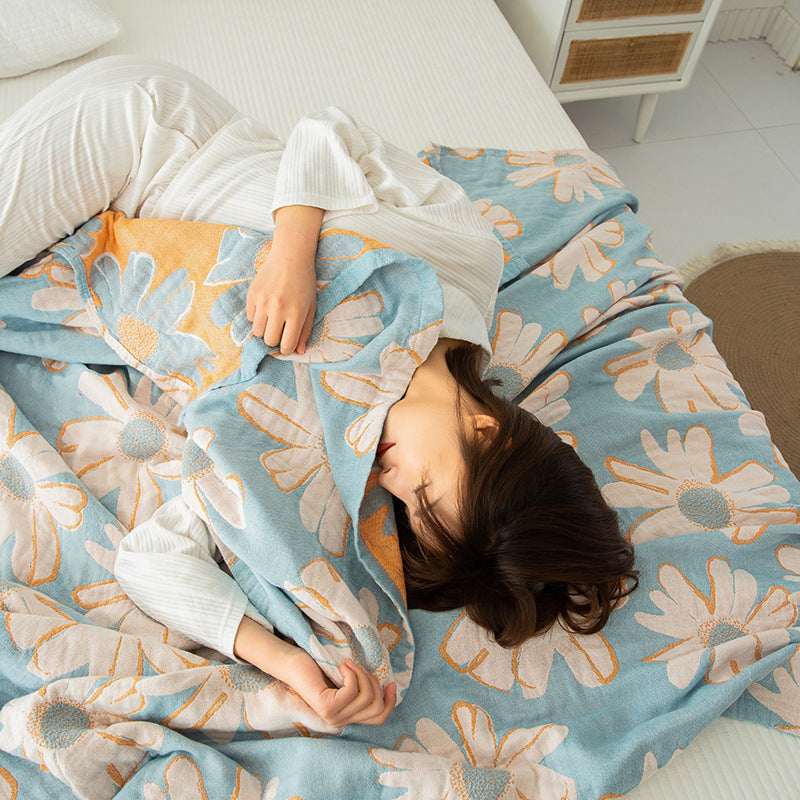 DAISY | Lightweight Summer Cotton Bedspread | Floral Print Duvet for Summer