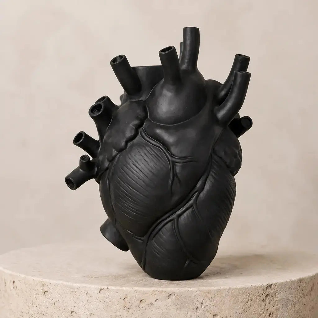 Anatomical Heart Decorative Vase for Dried Flowers – Resin Indoor Decor in White, Pink, Black, Small and Large Sizes 8