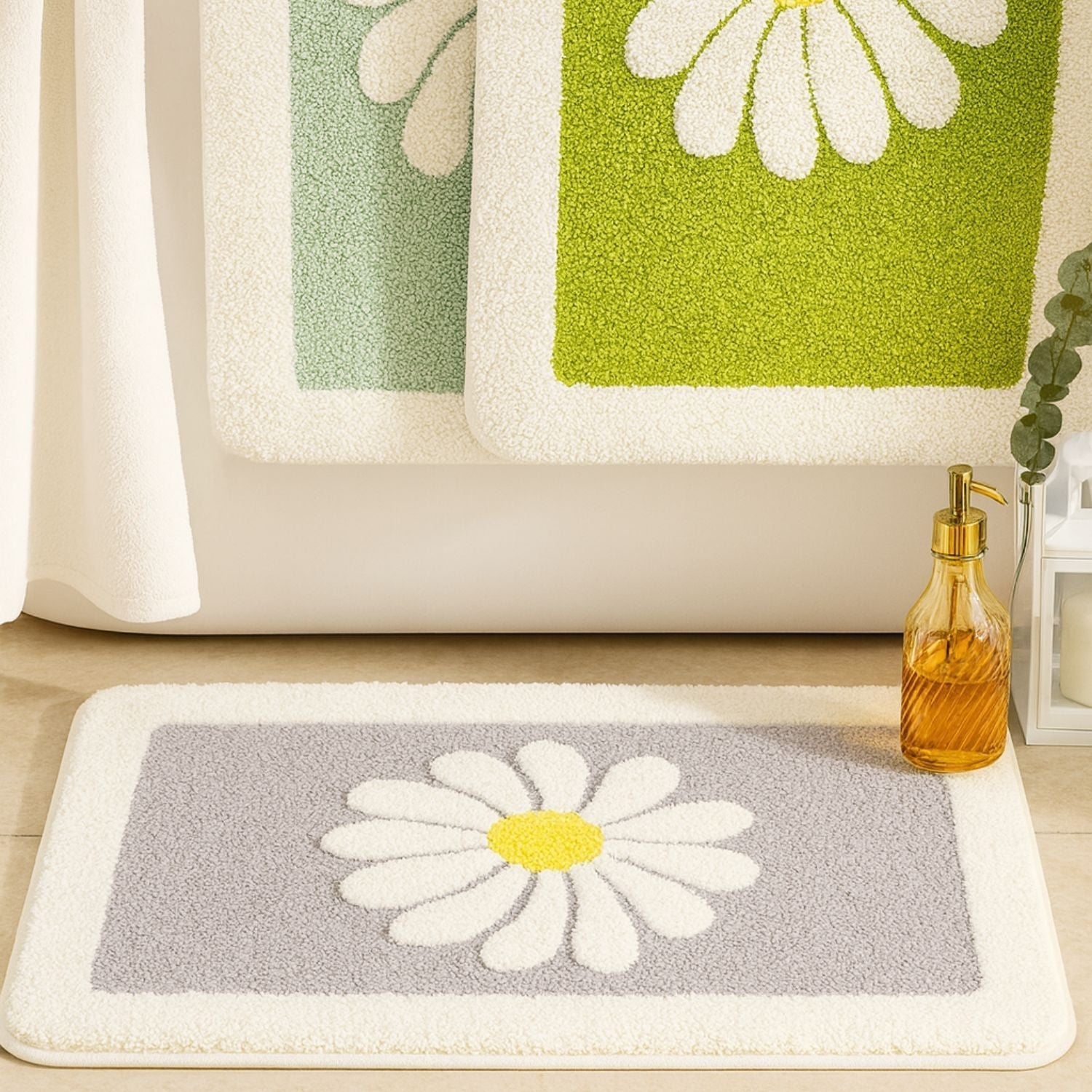 Charming Daisy Bloom | Non-Slip Bath Mat with Soft Microfiber Design | Floral Pattern for Comfort and Safety 2
