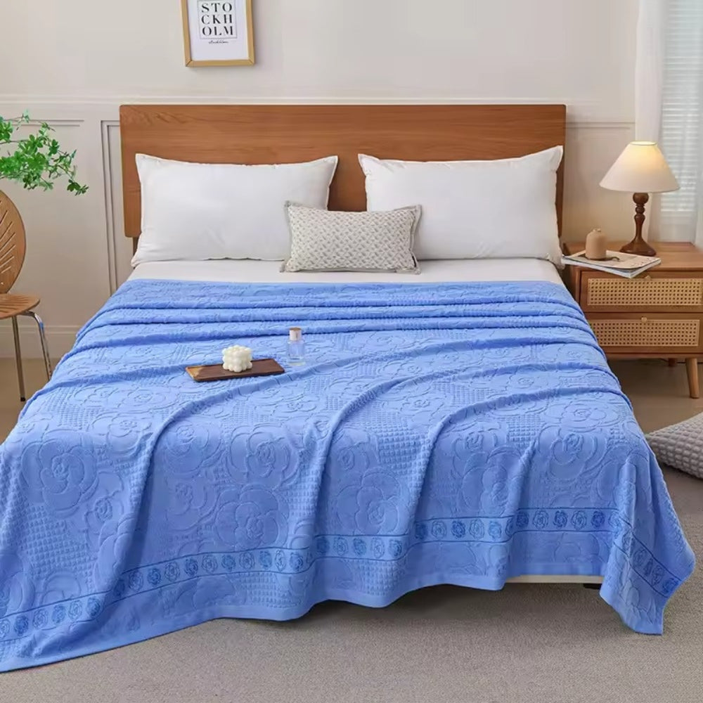 Flora Blanket in Soft Terry Cotton with Elegant Floral Patterns for Beds and Sofas 1