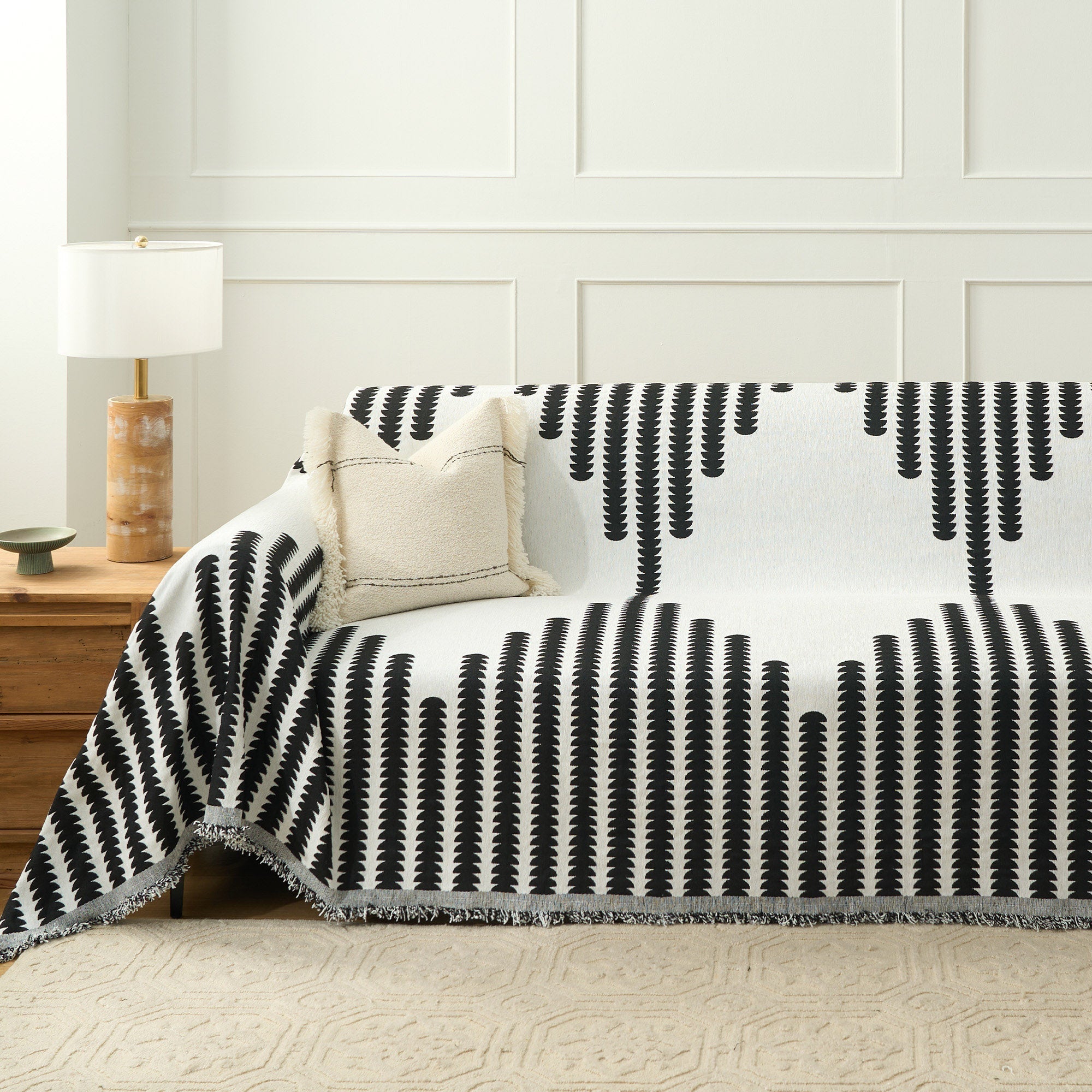 Cosy Cabin Sofa Cover | Durable and Machine Washable Throw for Pet-Friendly Homes - Styyler