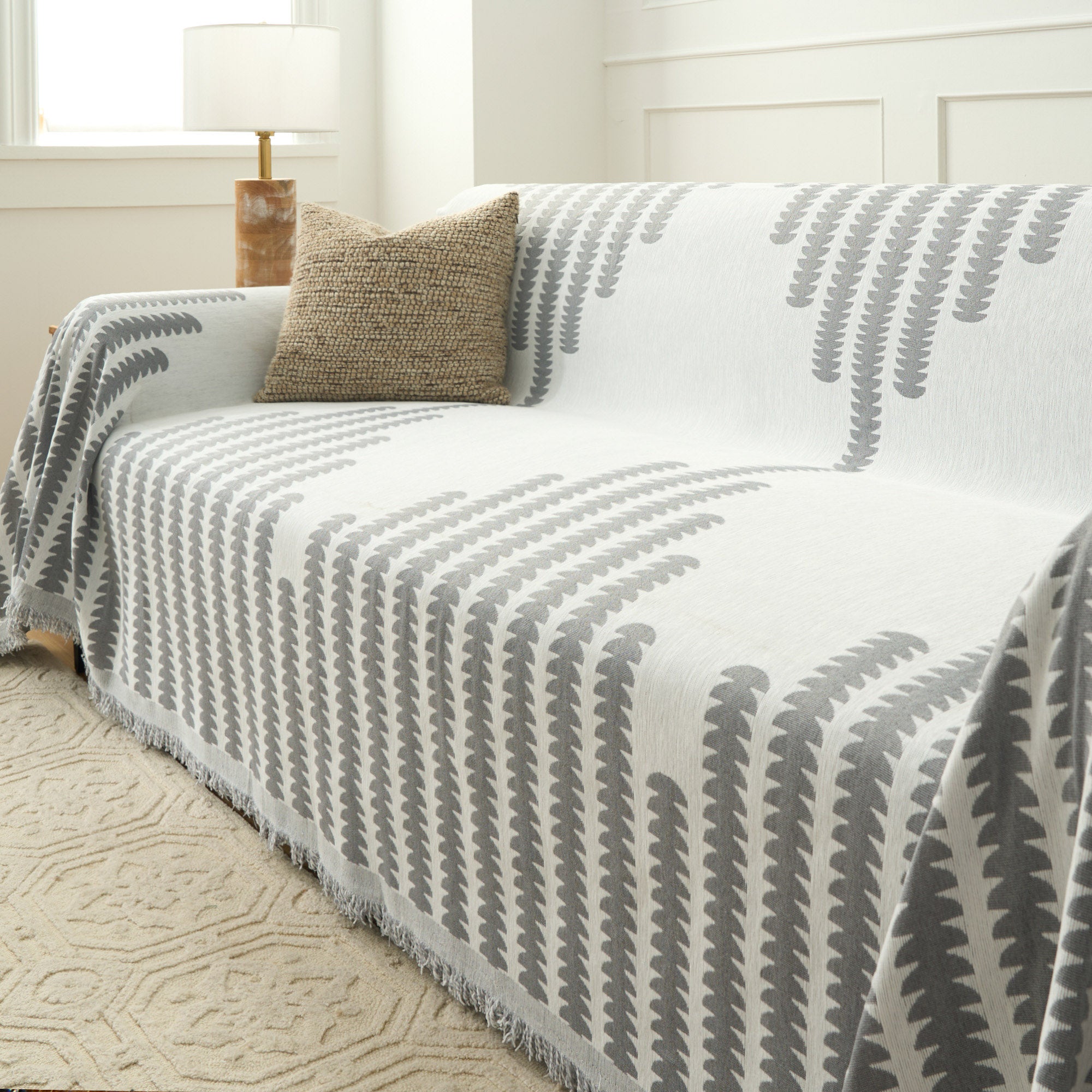 Cosy Cabin Sofa Cover | Durable and Machine Washable Throw for Pet-Friendly Homes - Styyler