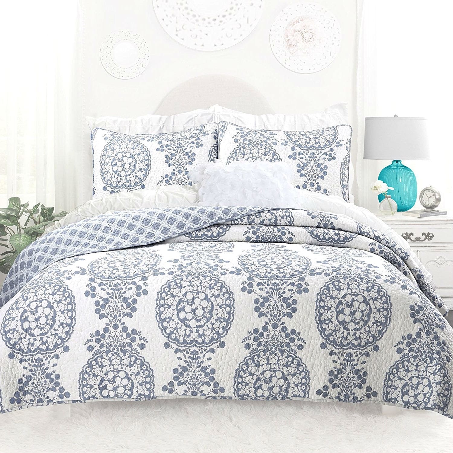 Glowstead Bedding Set | Quilted Printed Cotton Three-Piece Bedding