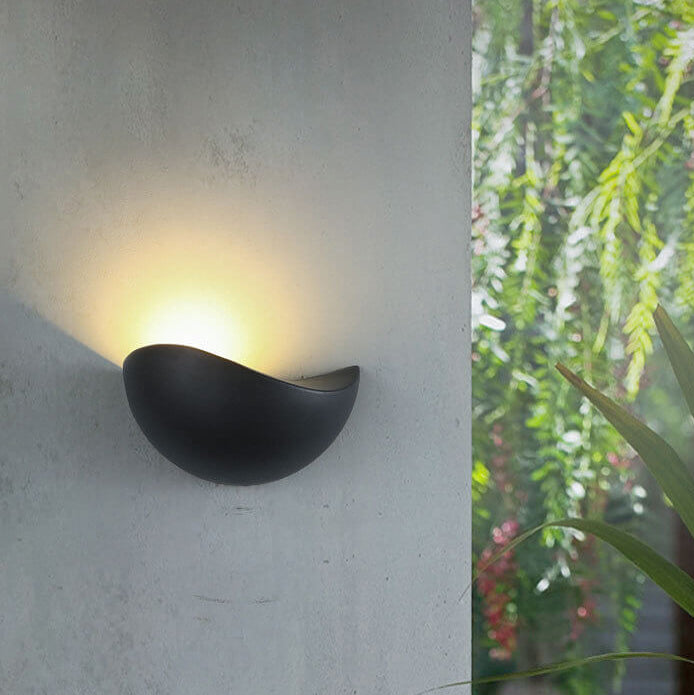 Loka | Sleek Modern Aluminium Wall Lights for Elegant Indoor Illumination 15