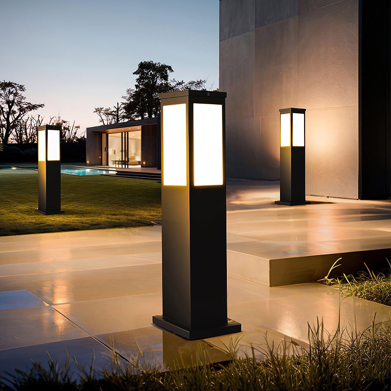 Luminara | Elegant Modern Aluminum Outdoor LED Garden Light 5