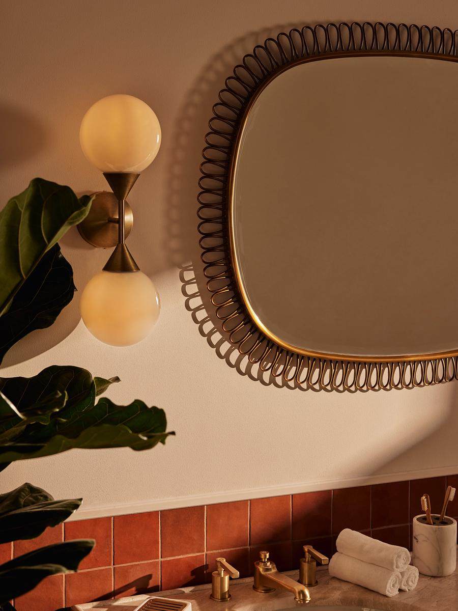 Luminara | Stylish Elegant Brass And Glass Bathroom Wall Light 2