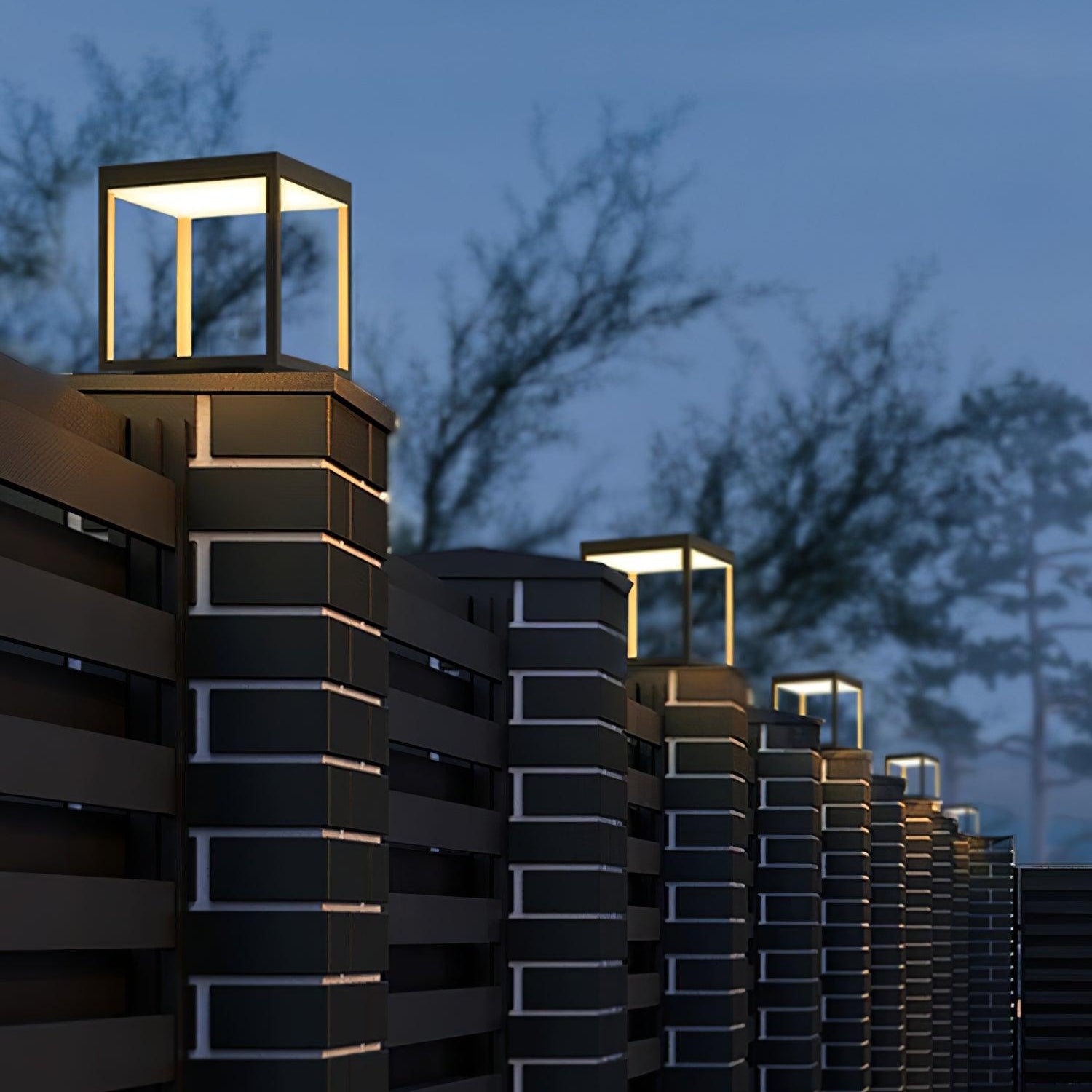 LumosFrame | Stylish Modern Outdoor Square Post Garden Light 5