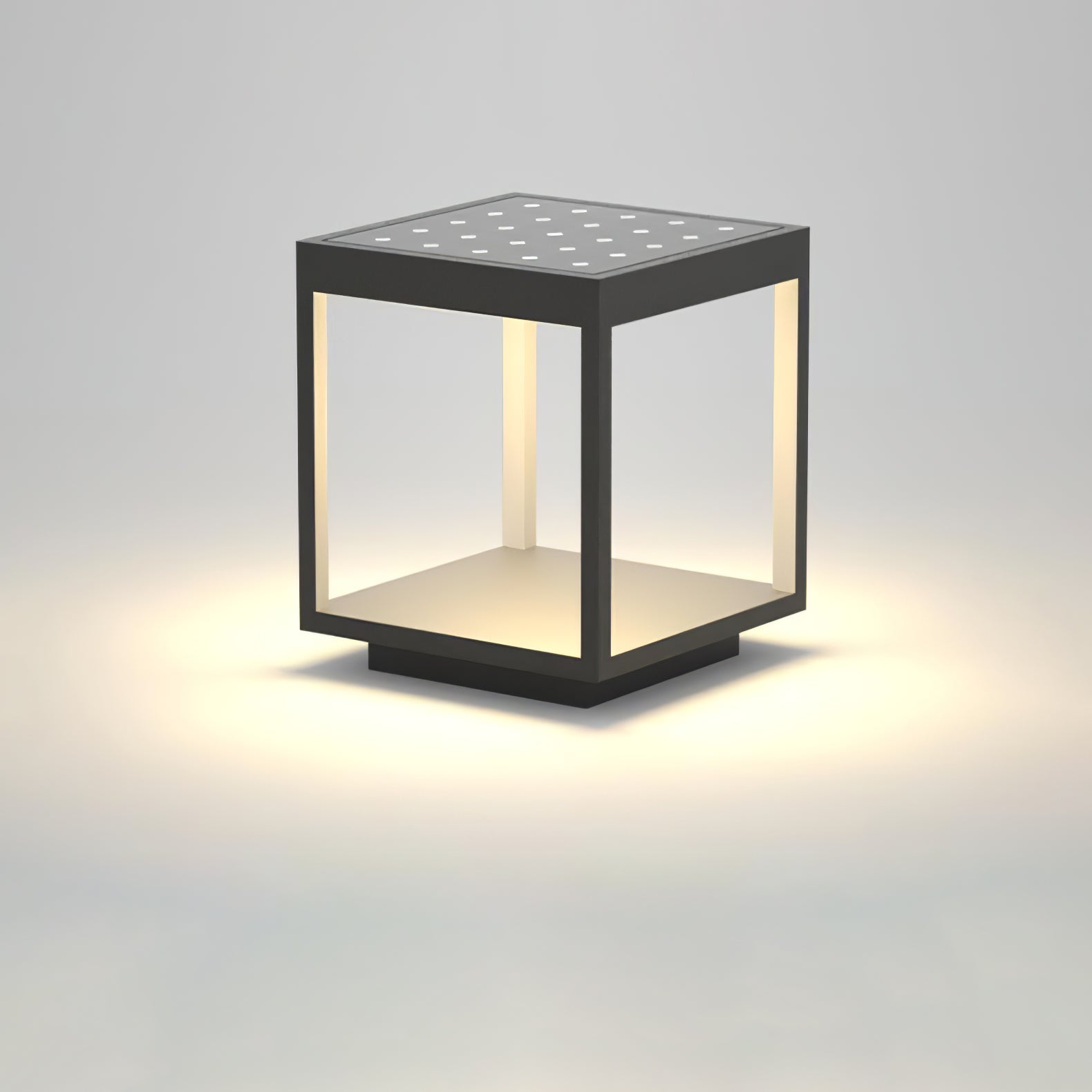 LumosFrame | Stylish Modern Outdoor Square Post Garden Light 9