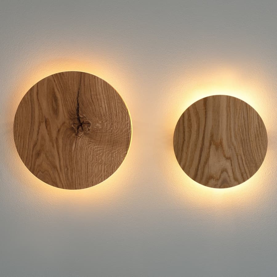 Lurvion | Elegant Natural Oak Round Wall Light Fixture 3