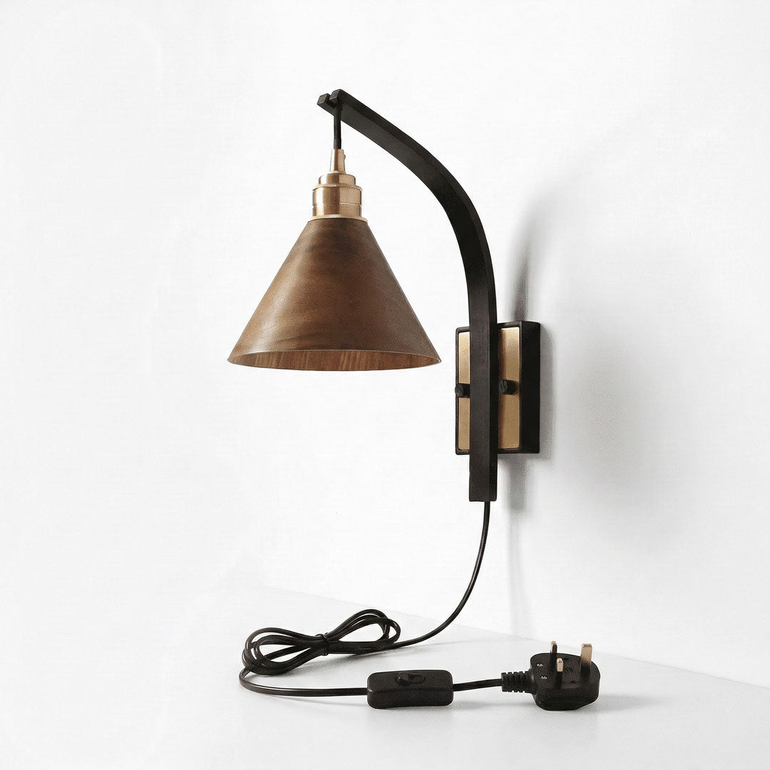 Timba | Elegant Modern Plug-in Wall Sconce Lighting with Brass Accent