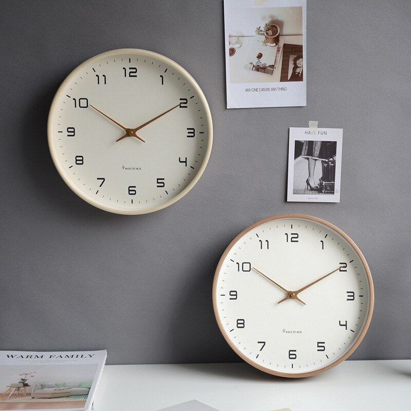 Zentis Lattea Modern Wall Clock for Silent Quartz Timekeeping