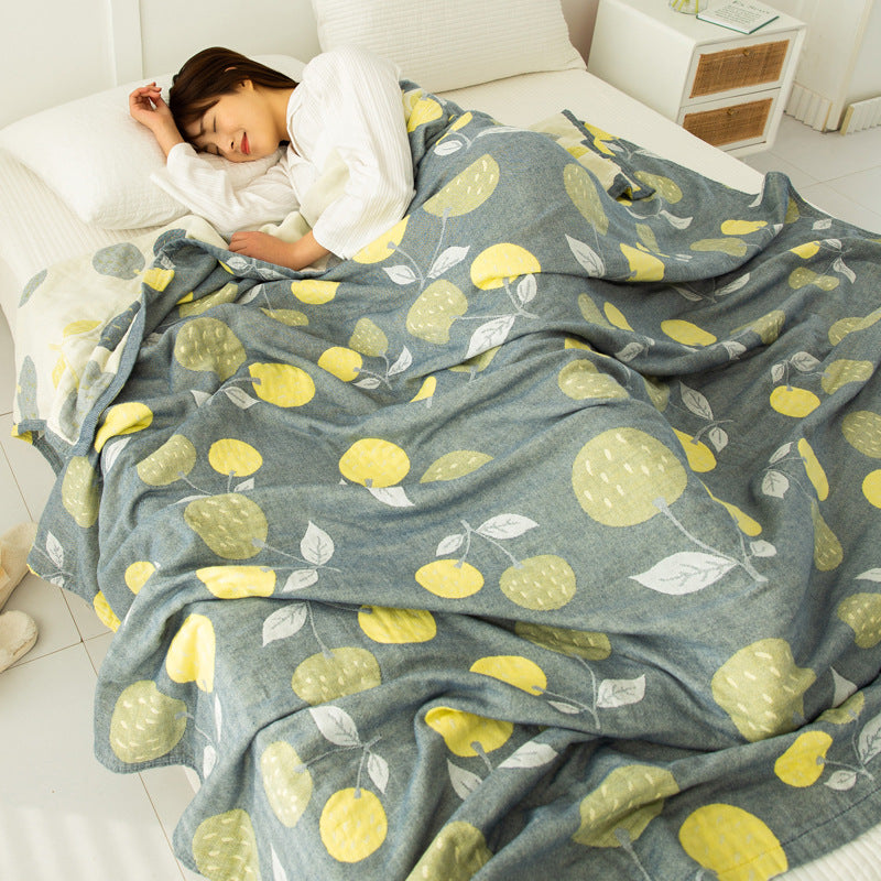 DAISY | Lightweight Summer Cotton Bedspread | Floral Print Duvet for Summer