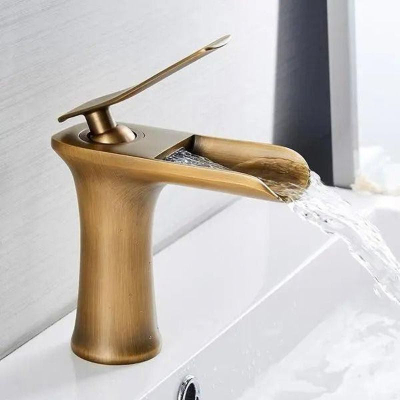 Nivexa Waterfall Basin Mixer Tap with Single Lever – photo 1