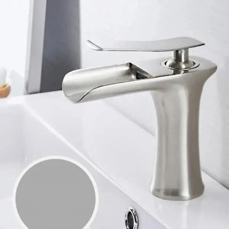 Nivexa Waterfall Basin Mixer Tap with Single Lever – photo 2
