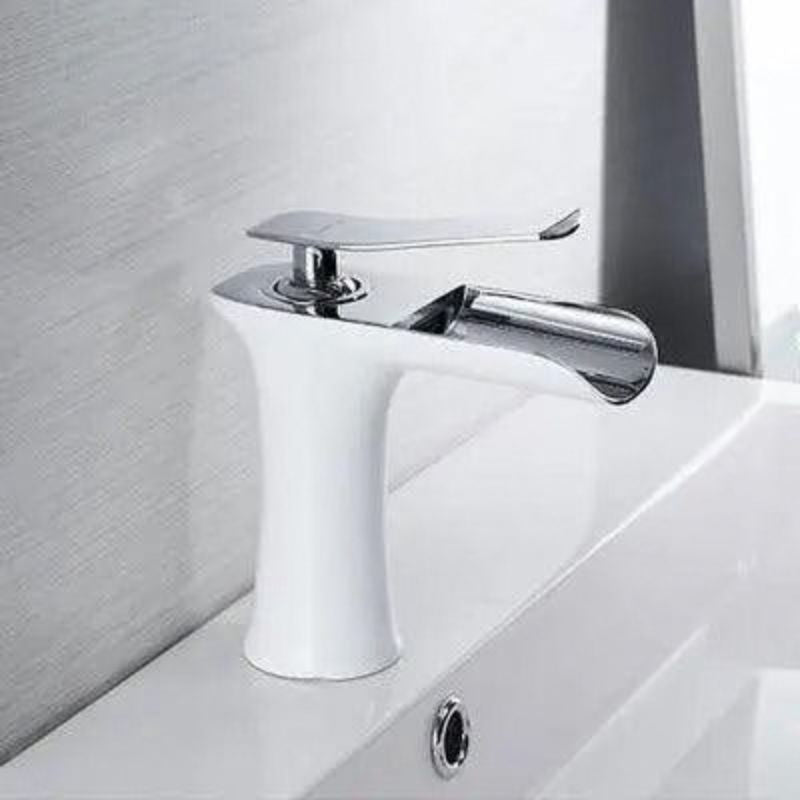 Nivexa Waterfall Basin Mixer Tap with Single Lever – photo 3