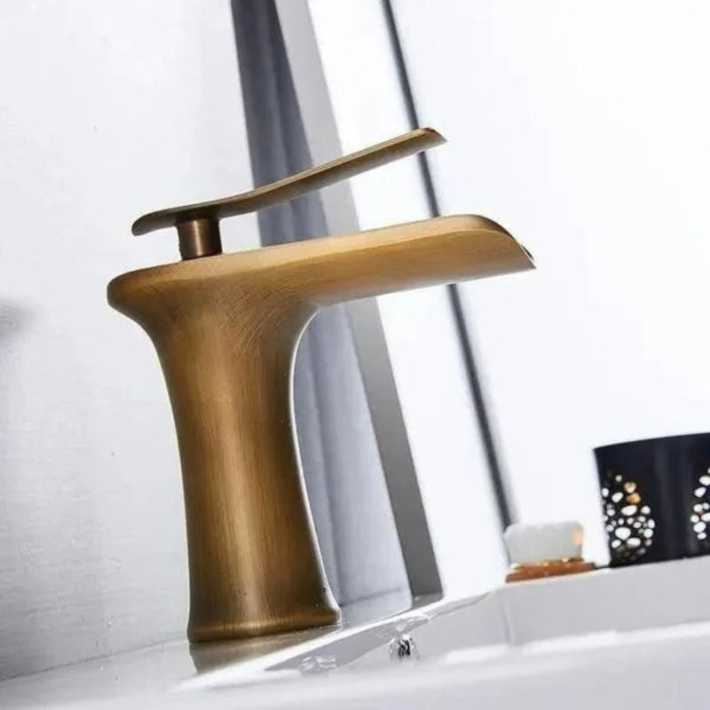 Nivexa Waterfall Basin Mixer Tap with Single Lever – photo 9