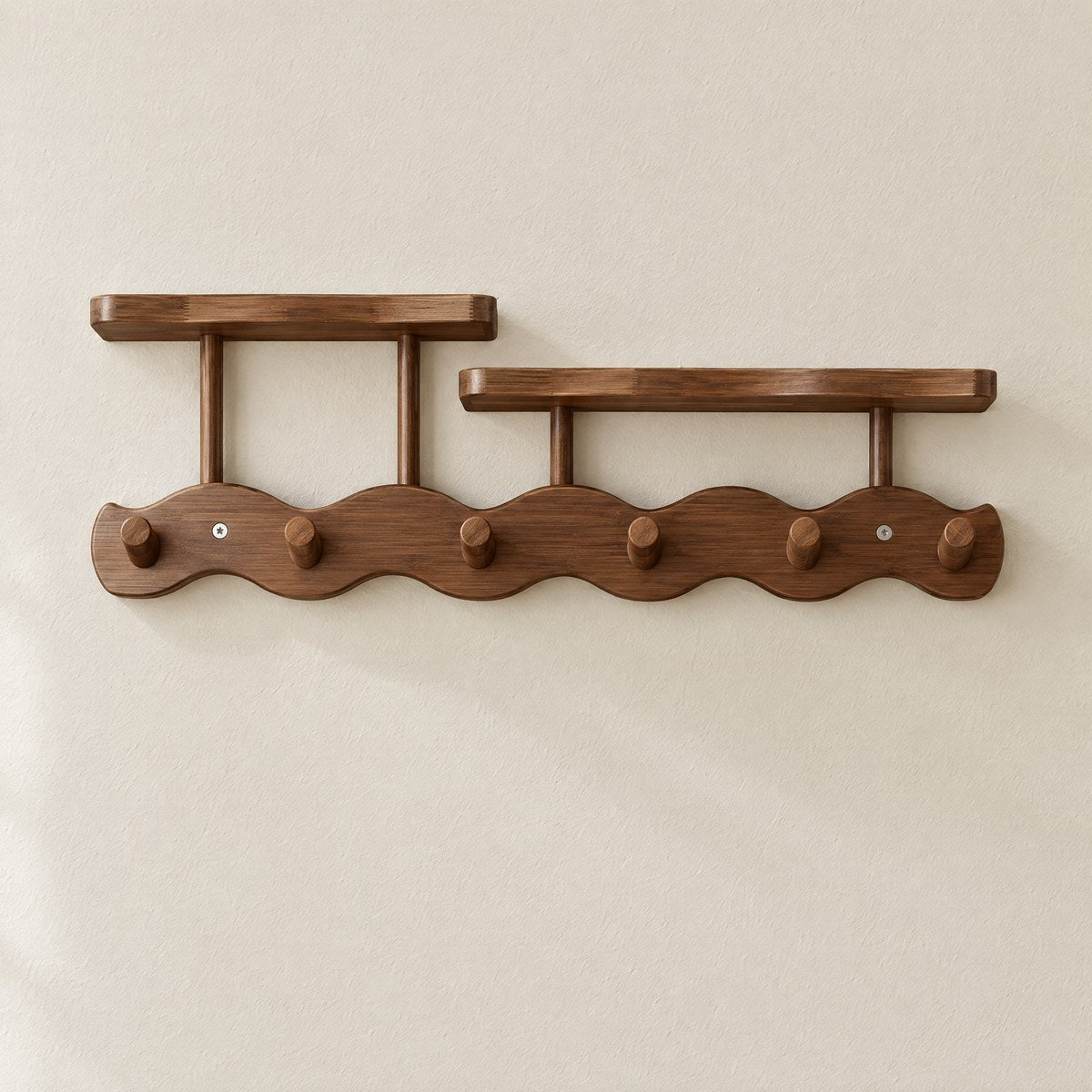 Onda wavy bamboo coat rack in brown with two shelves and 6 pegs