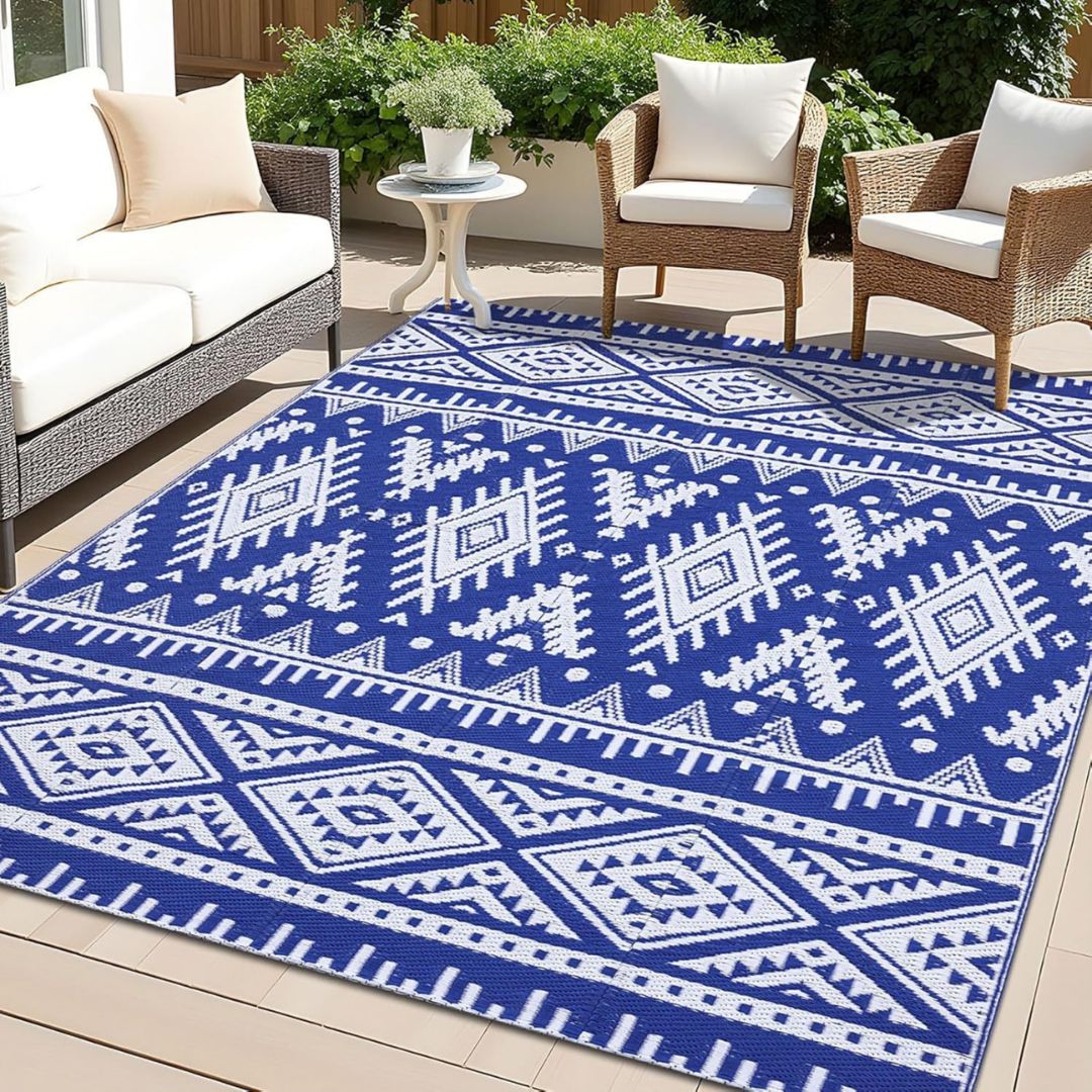 Nomara Geometric Patio and Garden Rug | Easy Clean, Padded and Water Resistant