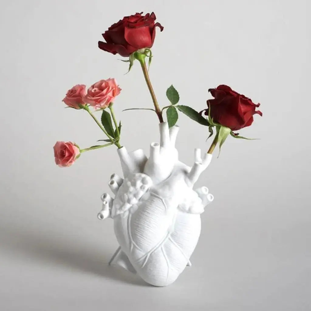 Anatomical Heart Decorative Vase for Dried Flowers – Resin Indoor Decor in White, Pink, Black, Small and Large Sizes 0