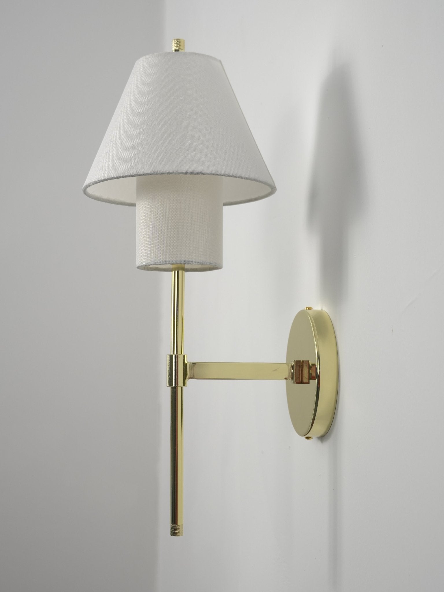 Aveline | Elegant Modern Fabric Wall Sconce Light Fixture for Indoor Use 4