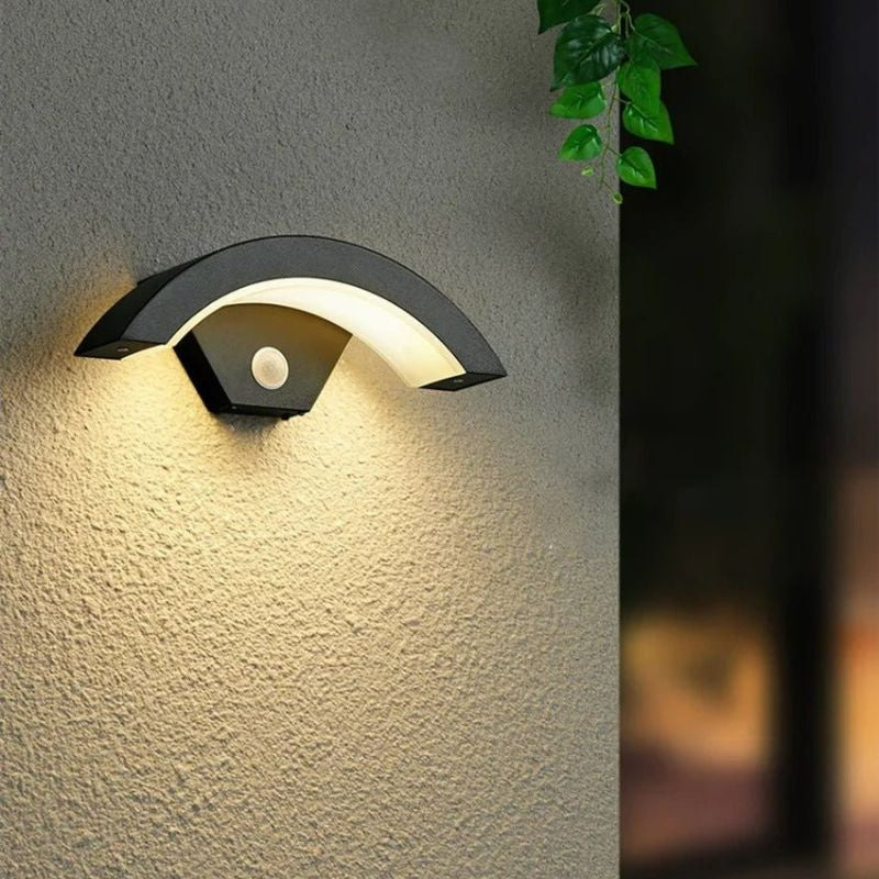 Cedarix | Modern Outdoor Wall Light with Motion Sensor