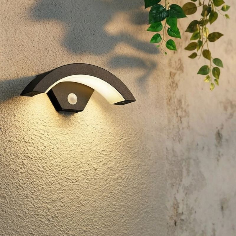 Cedarix | Modern Outdoor Wall Light with Motion Sensor