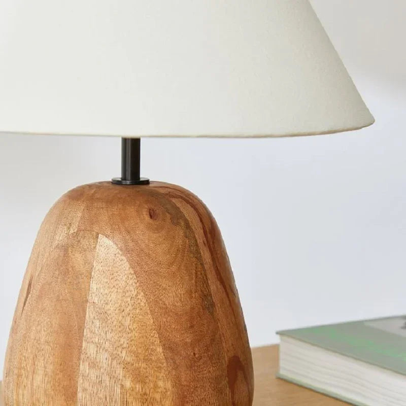 Clairewood | Elegant Retro Minimalist Table Lamp for Bedroom and Desk 5