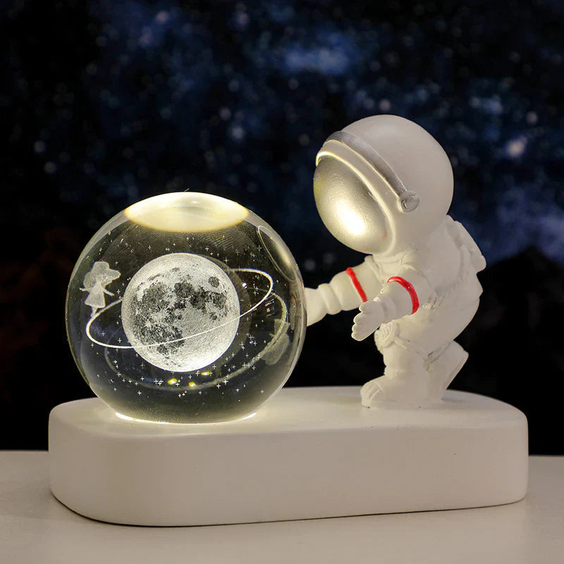 CosmicSphere | Enchanting LED Astronaut Night Light with Crystal Ball 2