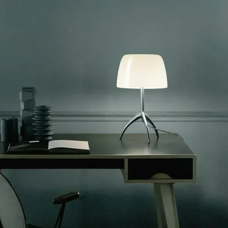 TURINO Elegant Tripod Desk Lamp with Stained Glass Shade and Chrome Base - Styyler