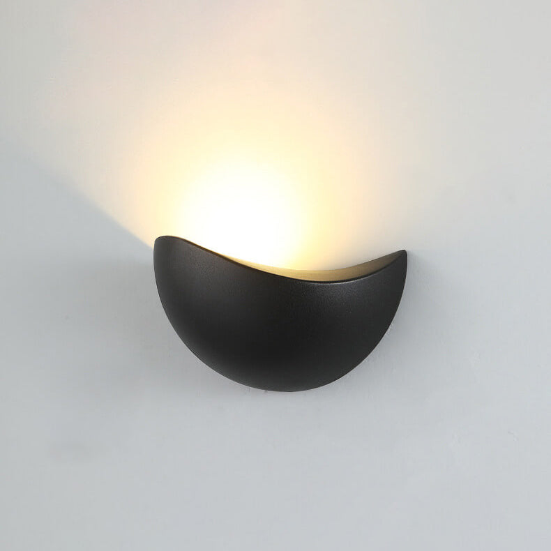 Loka | Sleek Modern Aluminium Wall Lights for Elegant Indoor Illumination 10