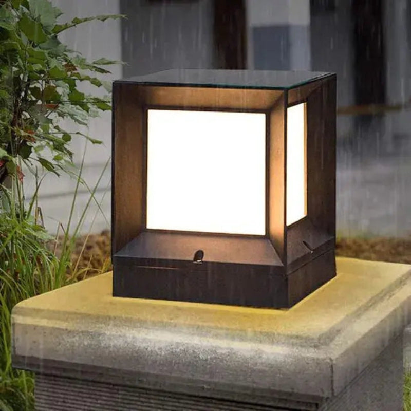 Lucentra | Luma Outdoor Cube LED Lamp for Modern Garden Lighting