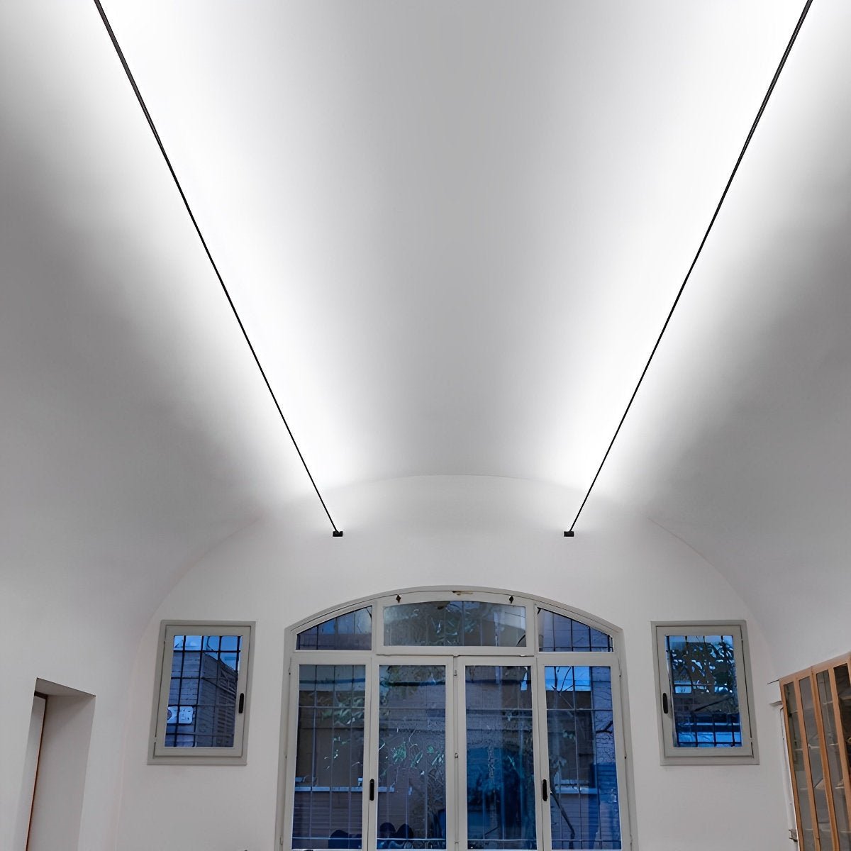 Luma LED Strip Light with Rotatable Base, Dimmable Options, 13-33 ft Lengths 1