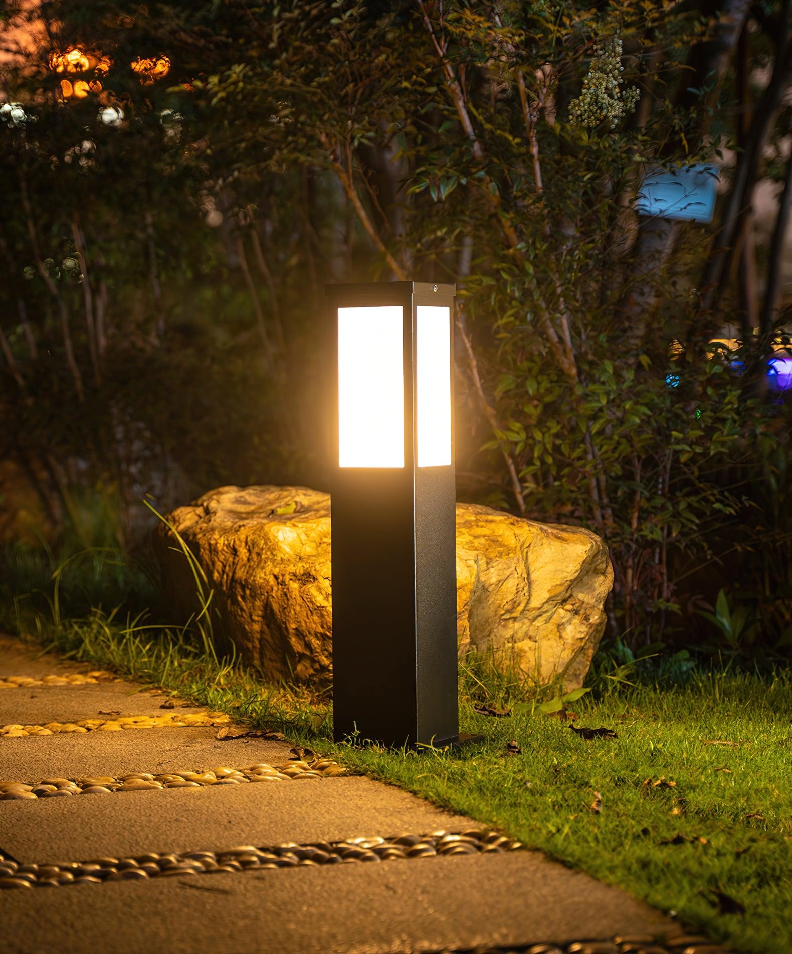 Luminara | Elegant Modern Aluminum Outdoor LED Garden Light 4