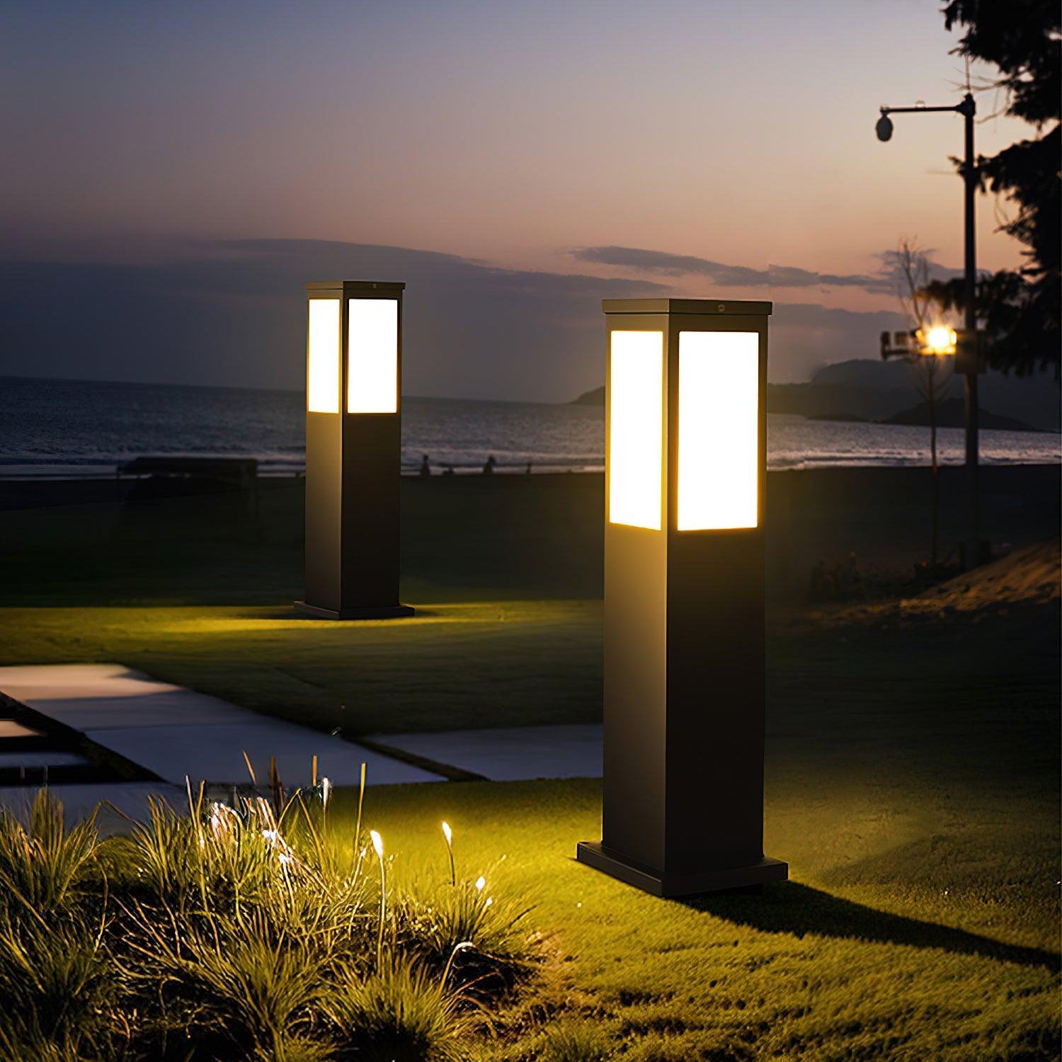 Luminara | Elegant Modern Aluminum Outdoor LED Garden Light 8