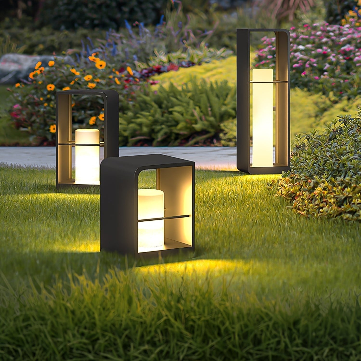 Luminara | Elegant Weather-Resistant Solar Garden Light for Outdoor Use 6