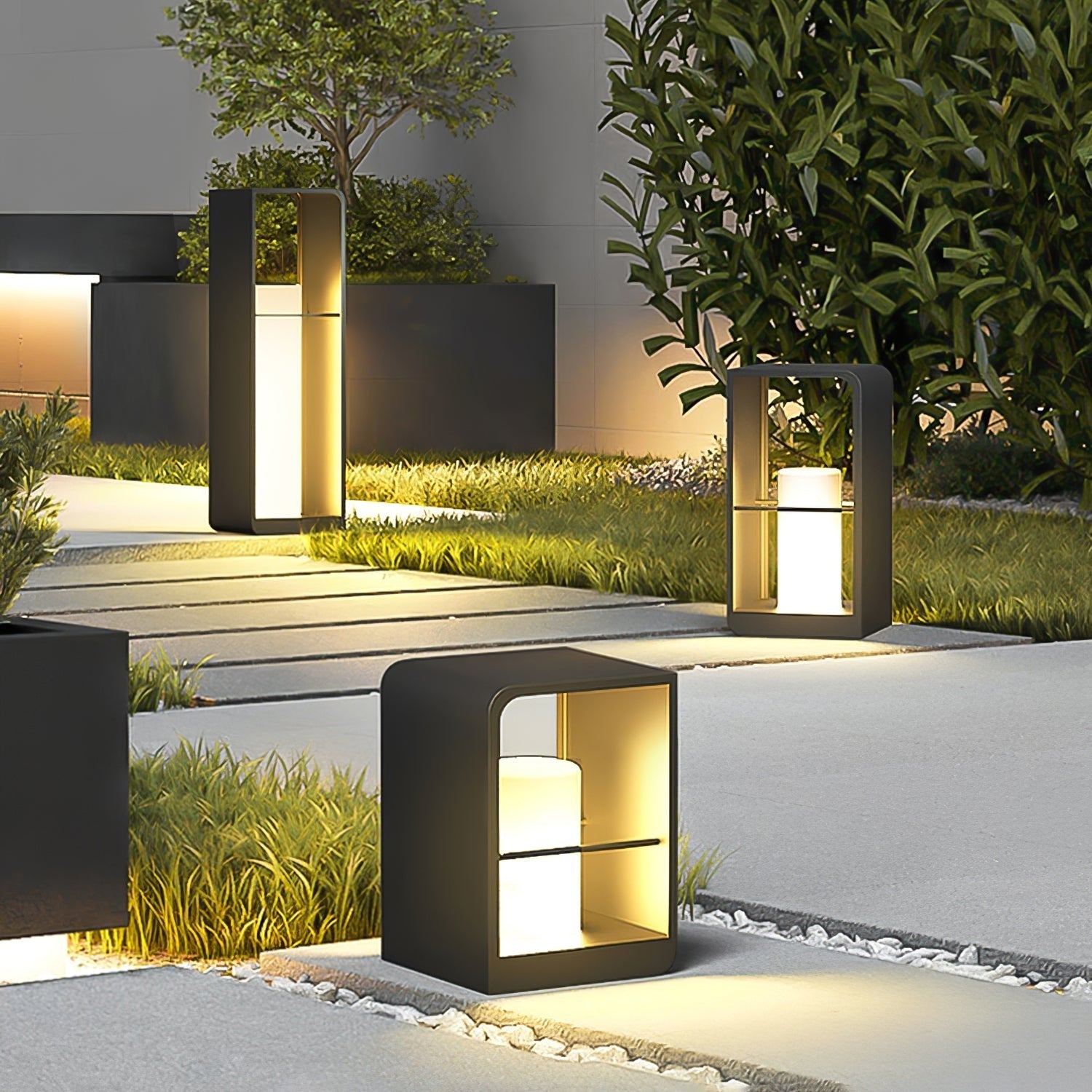 Luminara | Elegant Weather-Resistant Solar Garden Light for Outdoor Use 7