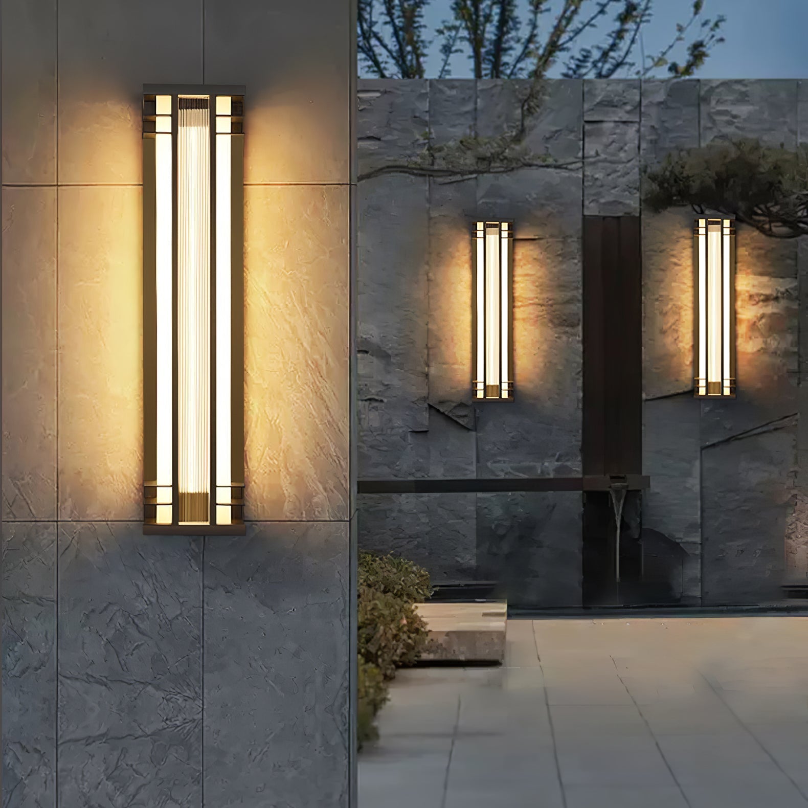 Luminara | Modern Sleek Stainless Steel Outdoor Wall Lamp 4