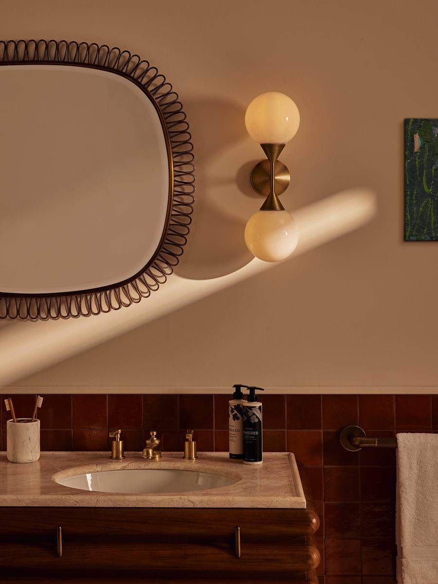 Luminara | Stylish Elegant Brass And Glass Bathroom Wall Light 4