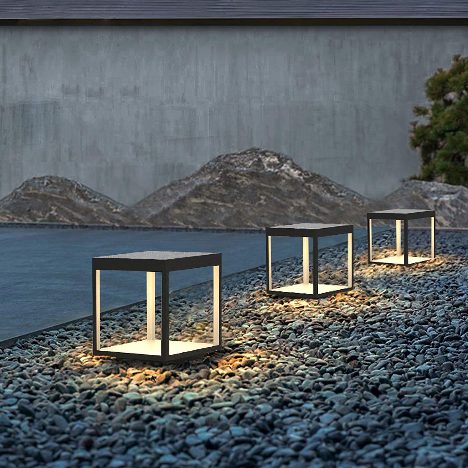LumosFrame | Stylish Modern Outdoor Square Post Garden Light 7
