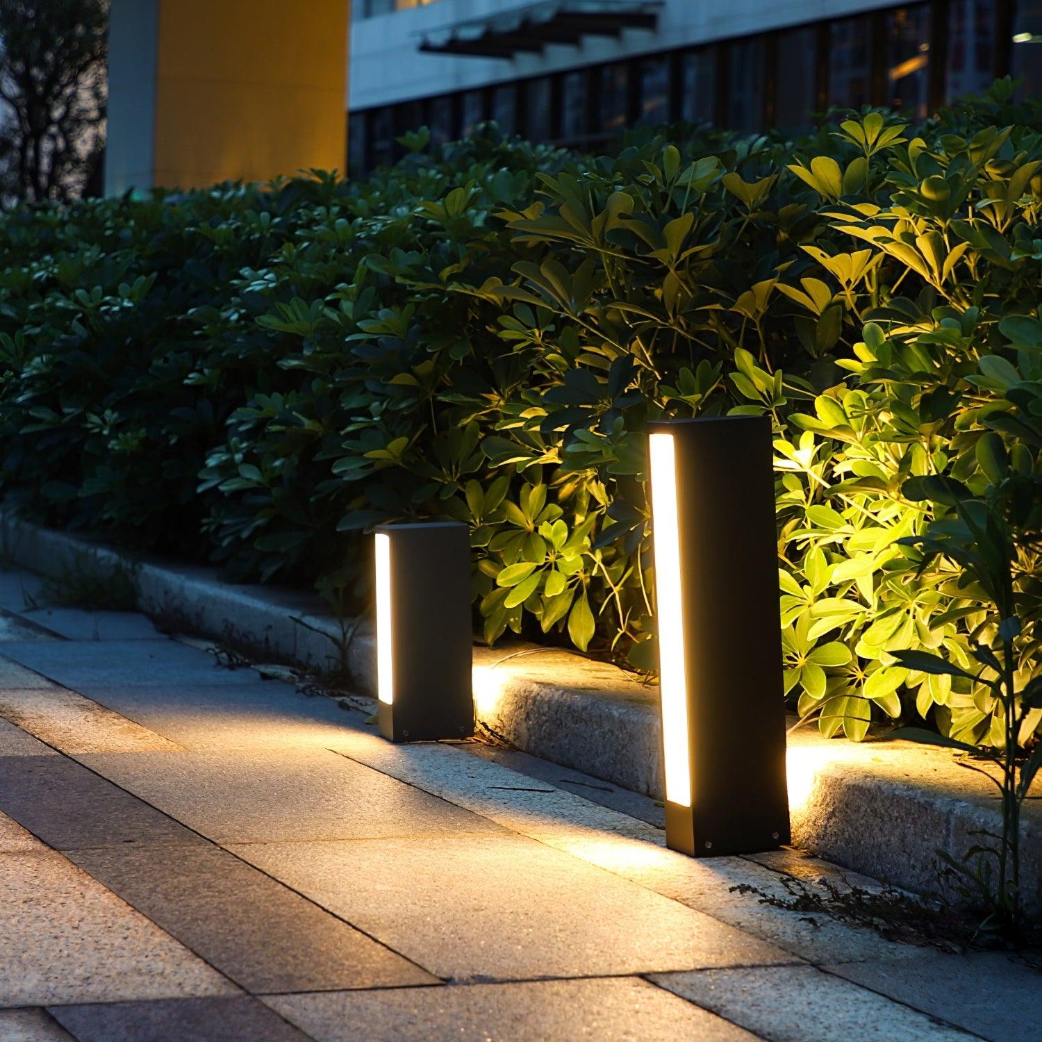 Lumosphere | Modern Sleek Outdoor Light Fixture for Garden Pathways 5