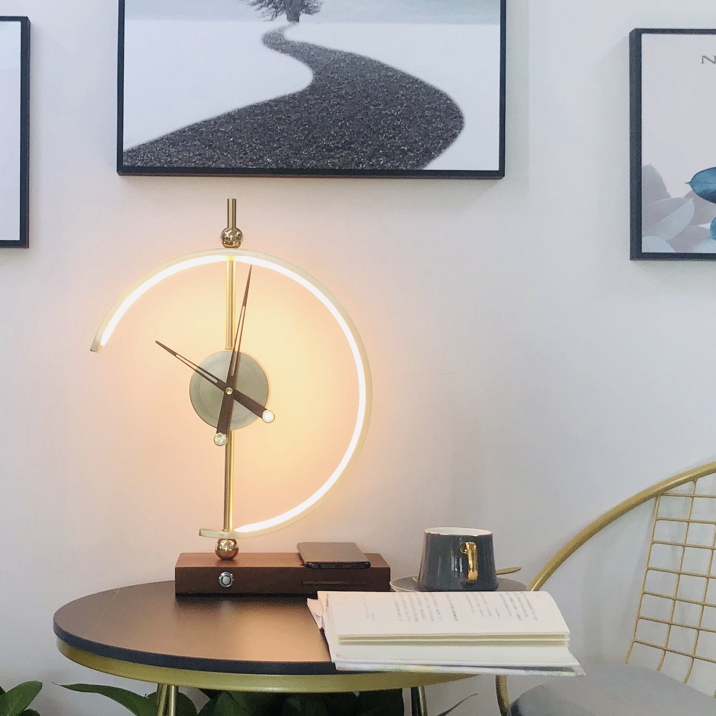 MapleGlow | Modern Versatile LED Clock Lamp with Wireless Charger 2