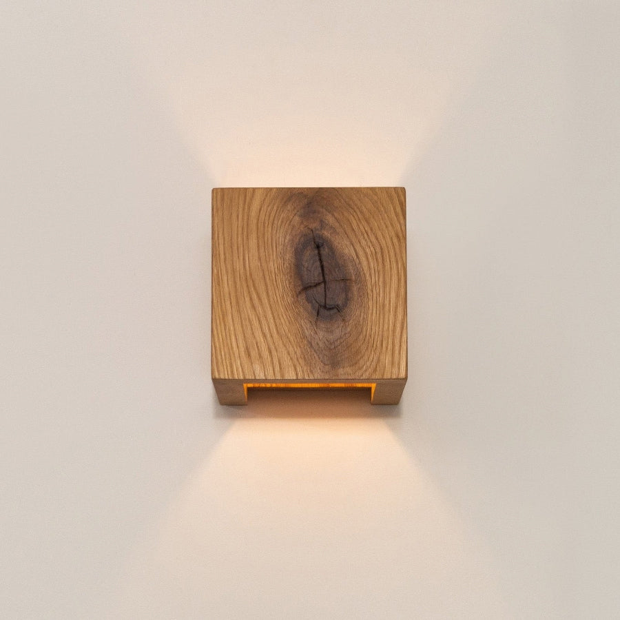OakAura  Elegant Minimalist Scandinavian Wall Light Fixture 4