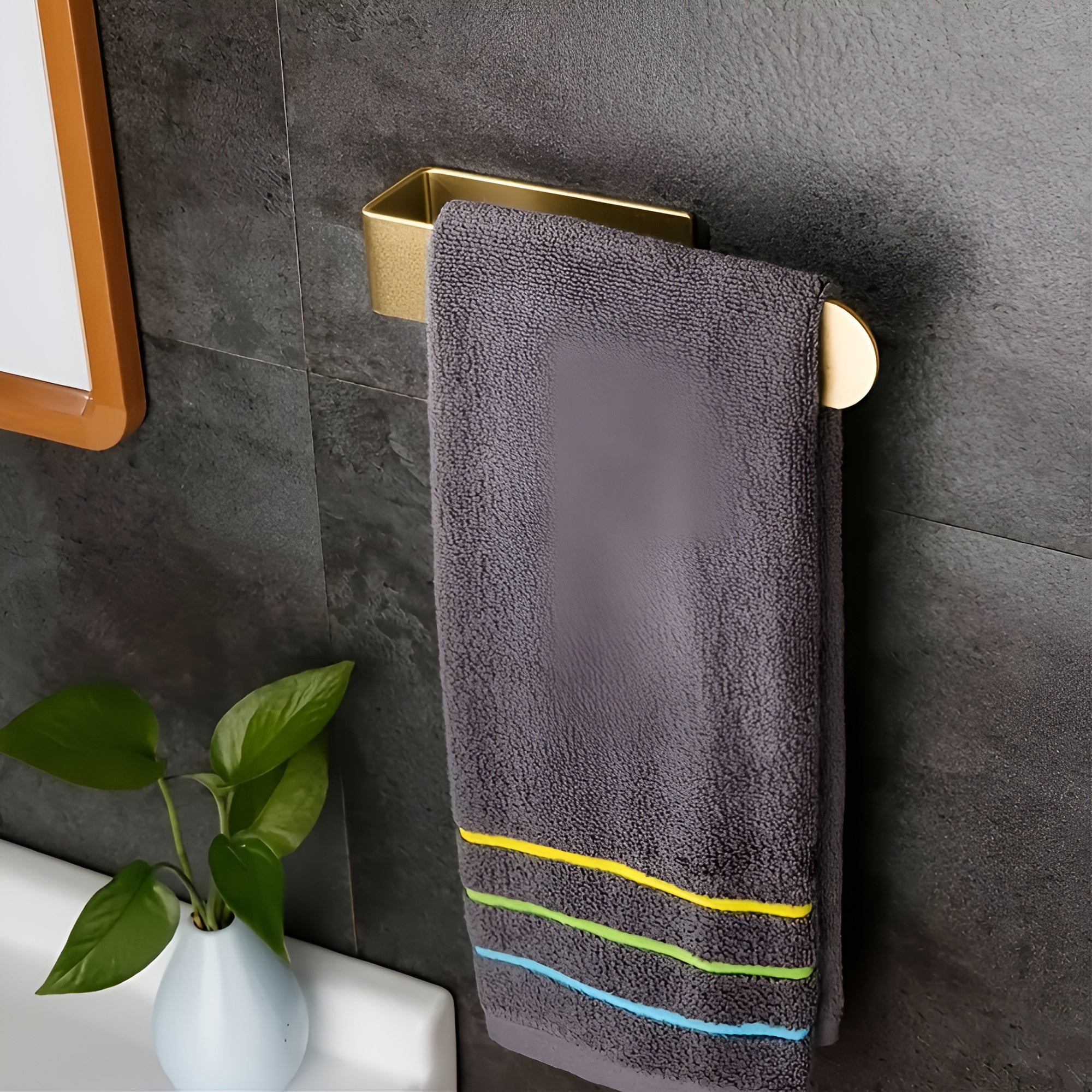 Sleek Stainless Steel Towel Rack | Wall-Mounted Design for Space-Saving Storage in Modern Bathrooms 0