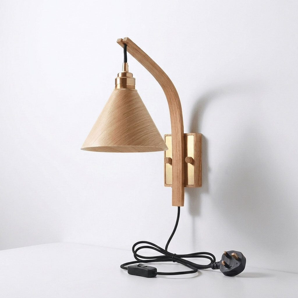 Timba | Elegant Modern Plug-in Wall Sconce Lighting with Brass Accent