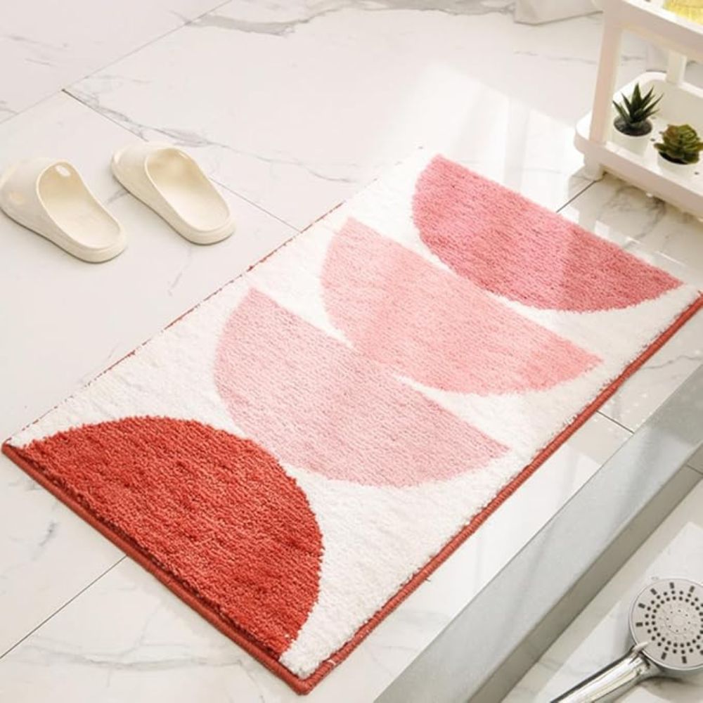 Vibrant Comfort | Non-Slip Bath Mat in Rainbow Sunset Design | Soft Microfiber for Safety and Style 3