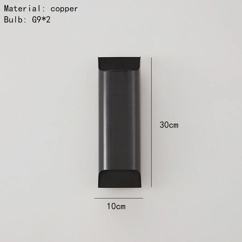 Yrsa Wall Sconce Lighting with Brass Finish and Energy-Efficient LED Illumination 6