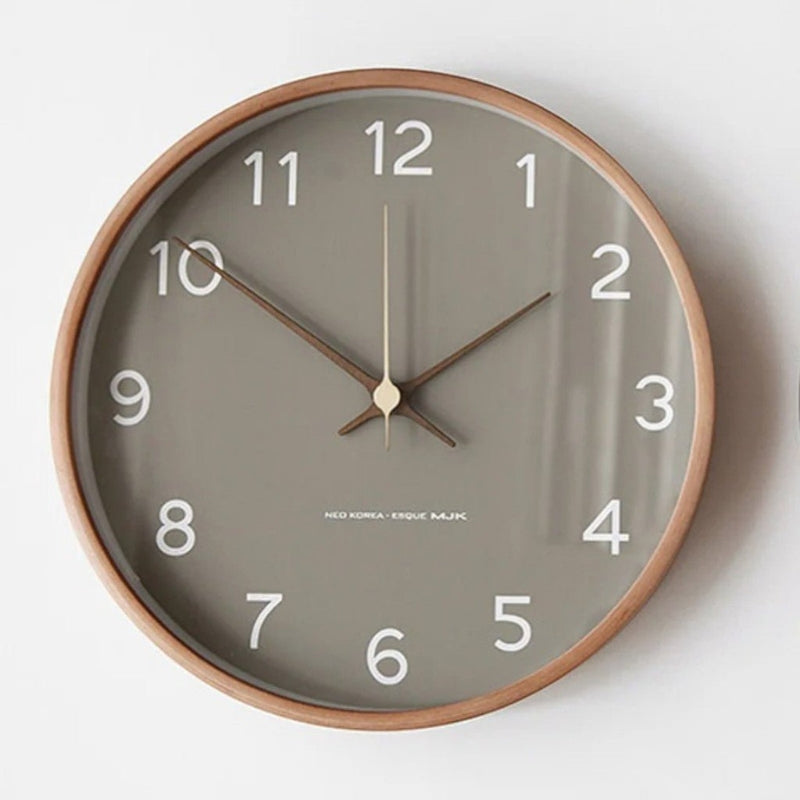 Zentis Lattea Modern Wall Clock for Silent Quartz Timekeeping