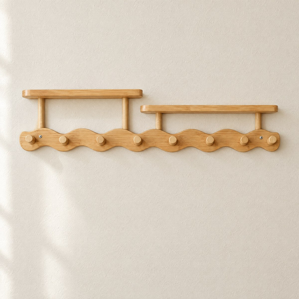 Onda wavy bamboo coat rack in oak with two shelves and 8 pegs