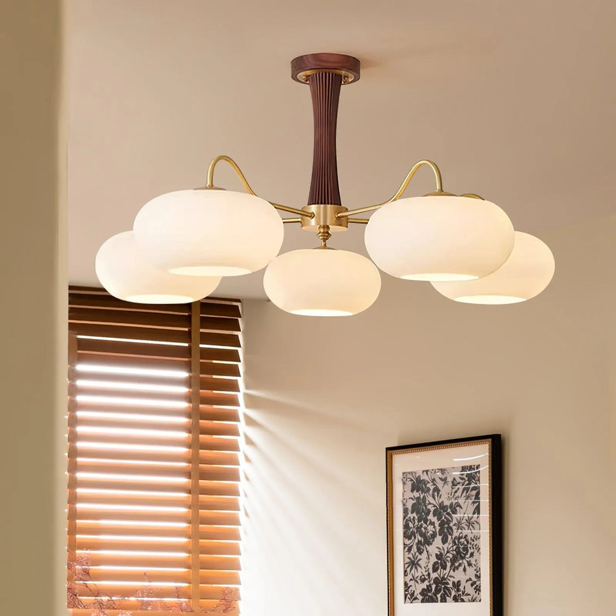 Elaris | Brass and Wood Chandelier for Elegant Dining Spaces